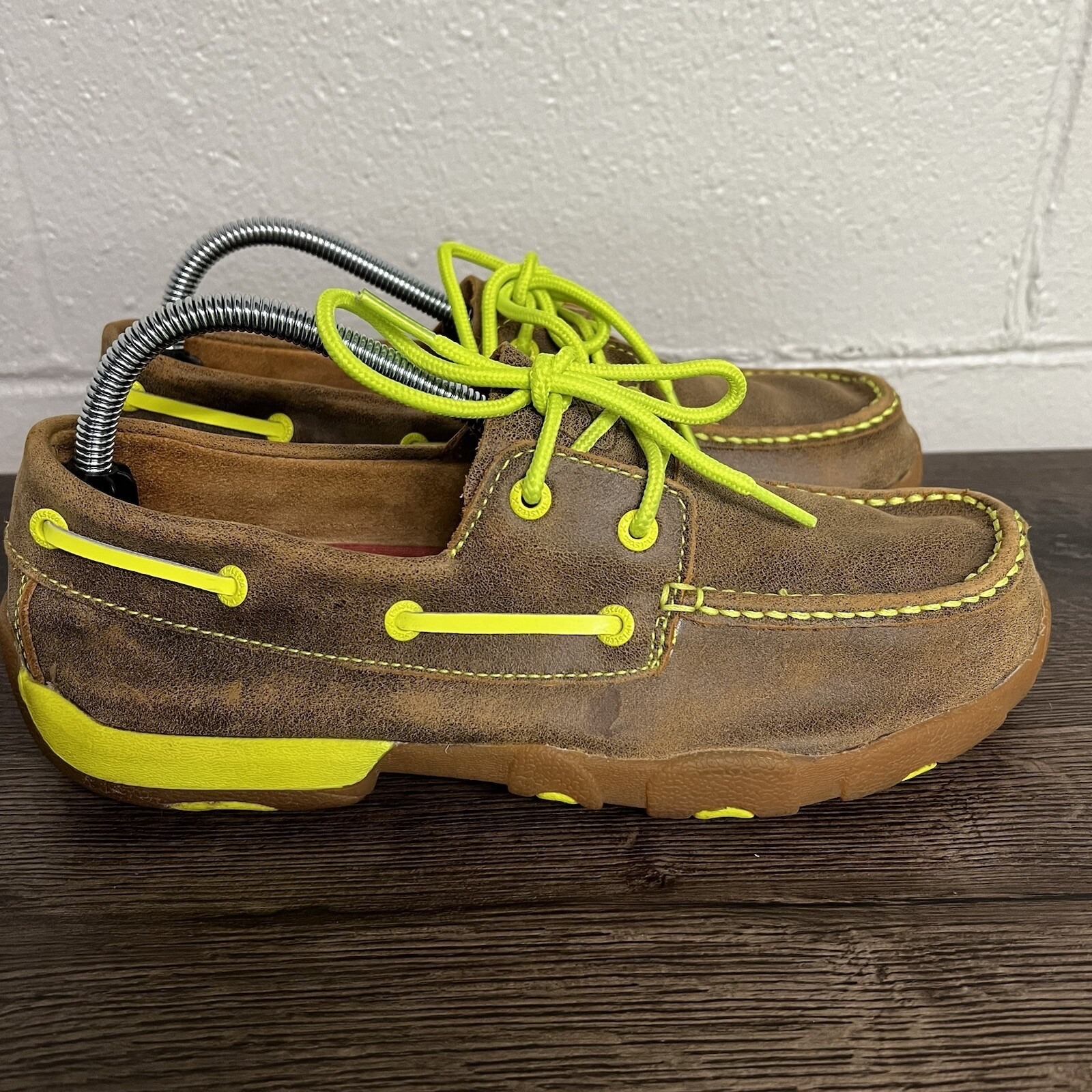 Twisted X Womens Driving Boat Shoes Brown Yellow Lace Up Moc Toe Leather 7.5m